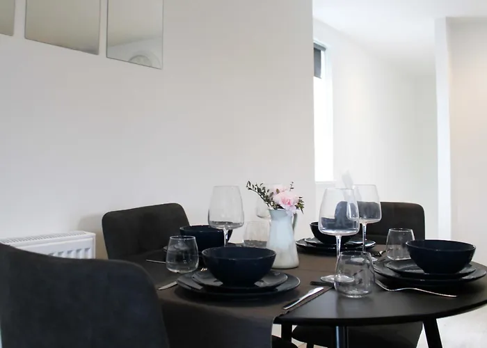 Abingdon - Private Flat With Parking 09
