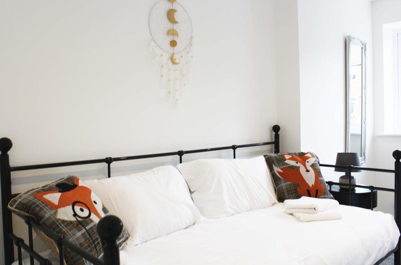 - Private Flat With Parking 09 *